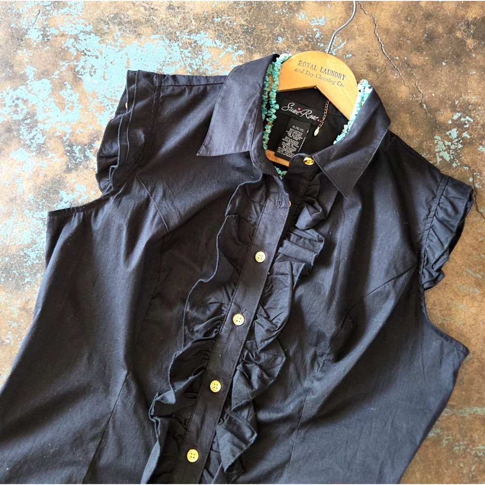 Vintage Y2K Black Ruffle Front Top Size XL 15 17 Cap Sleeve Corpcore Button Up - Picture 2 of 8